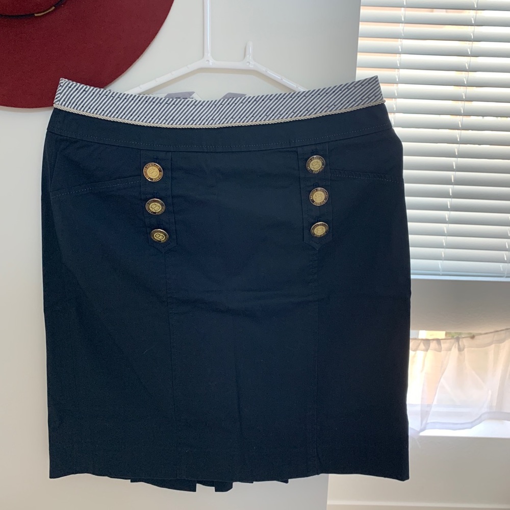 Scofield skirt